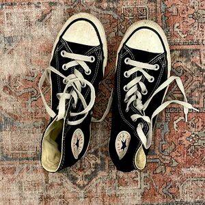 High top black converse